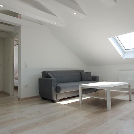 Ruhige Und Moderne 2-Zi. Wohnung Kulsheim Zewnętrze zdjęcie